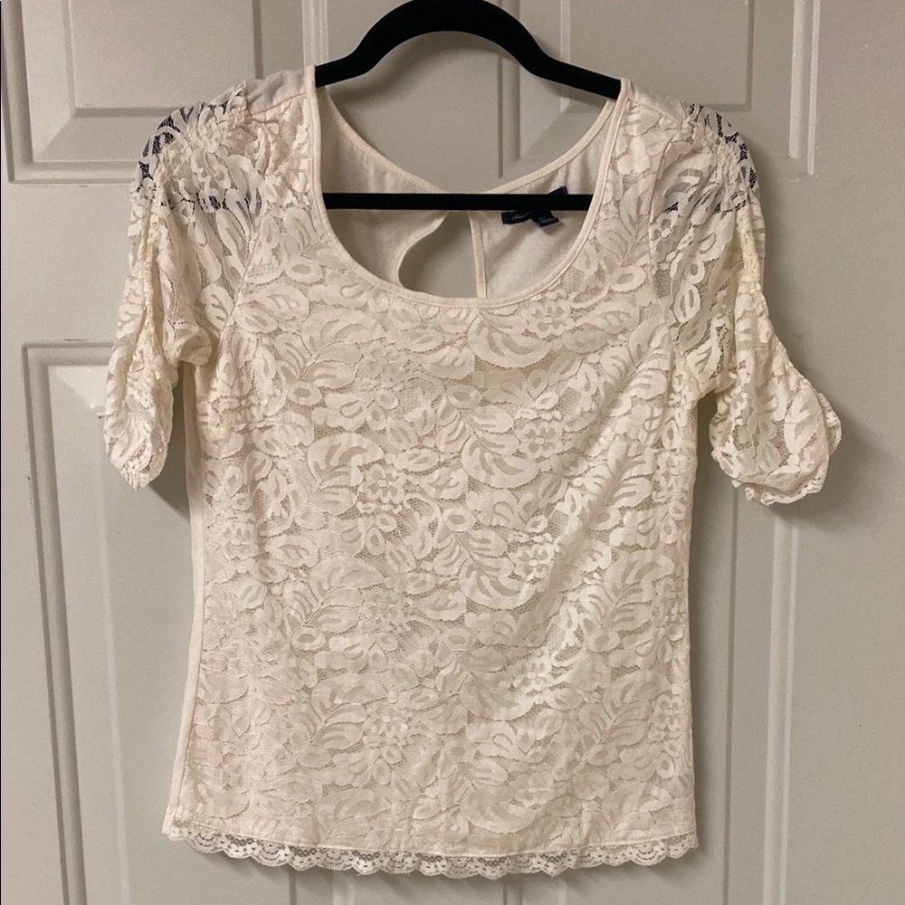 American Eagle Beige Lace Top Size M